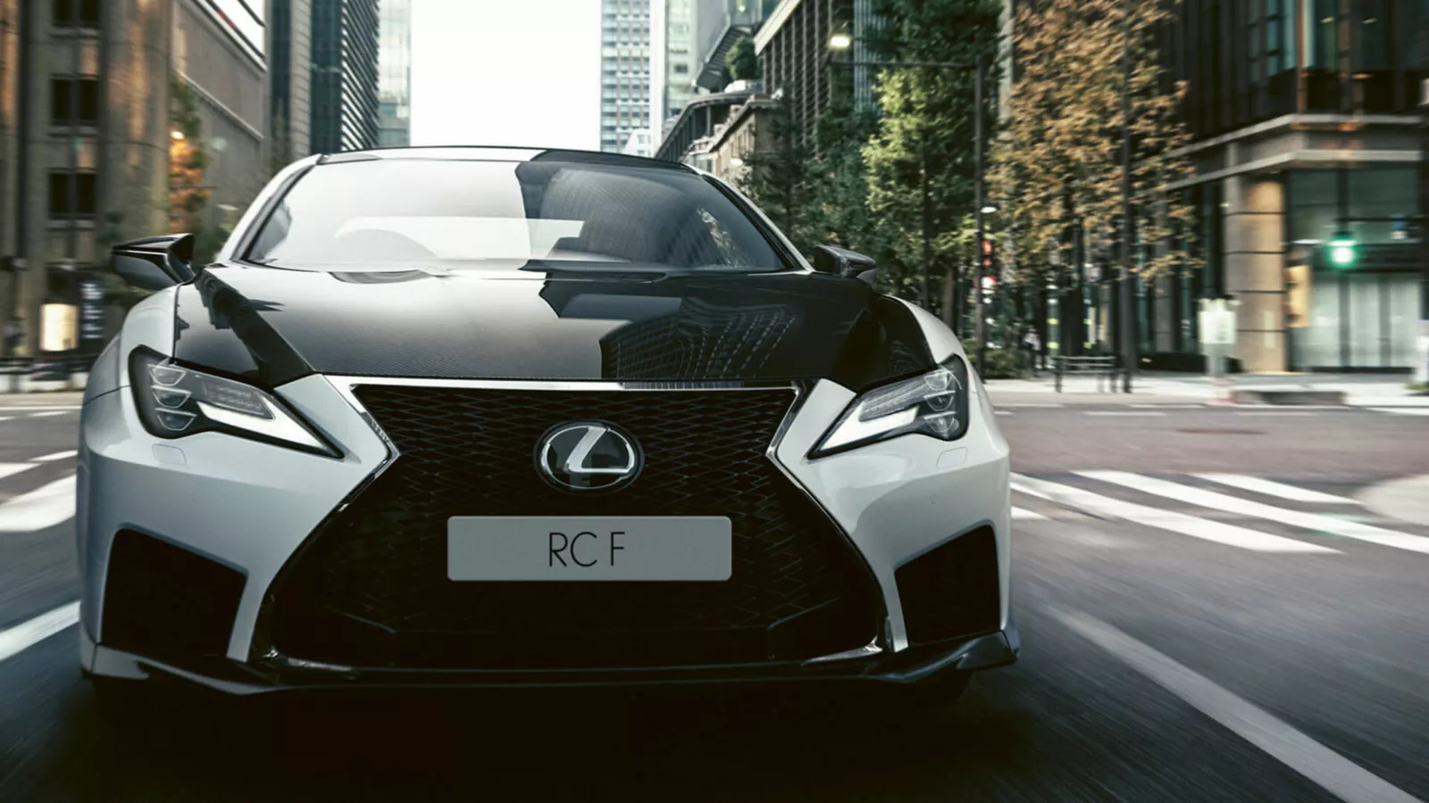 Susipažinkite su Lexus interjero išskirtine įranga ir nepriekaištinga apdaila
