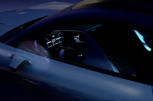 LEXUS PRISTATO NAUJĄJĮ SPORTINĮ LFA CONCEPT