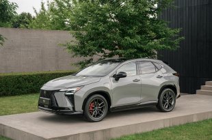 Naujasis Lexus NX