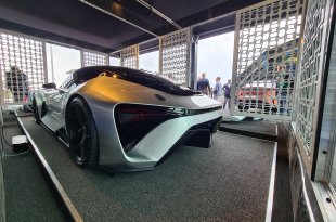 LEXUS ĮNEŠ ELEKTRIZUOTO JAUDULIO Į „GOODWOOD“ GREIČIO FESTIVALĮ