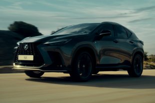 GIRDĖTI, TAI – TIKĖTI: VISIŠKAI NAUJAS „LEXUS NX” PRISTATATOMAS KARTU SU DONNA SUMMER DAINA, KAD KLAUSANTIS JAUSTUMĖTE DAUGIAU