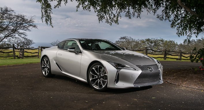 Prangus "Lexus LC" kupė pristato visiškai naują vairavimo patirtį