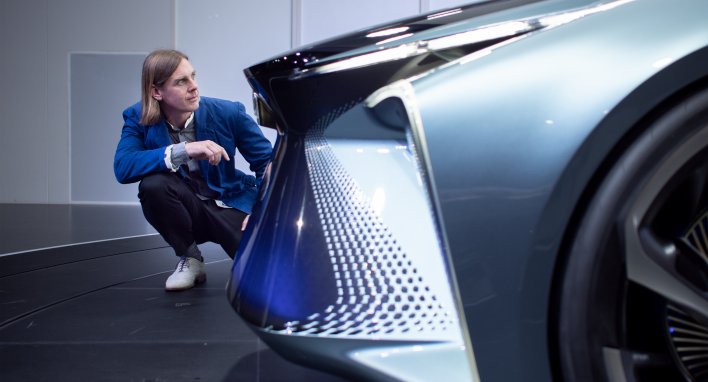 Milano dizaino savaitėje Lexus pristatys elektrifikacijos pojūčių viziją