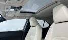 UX300E